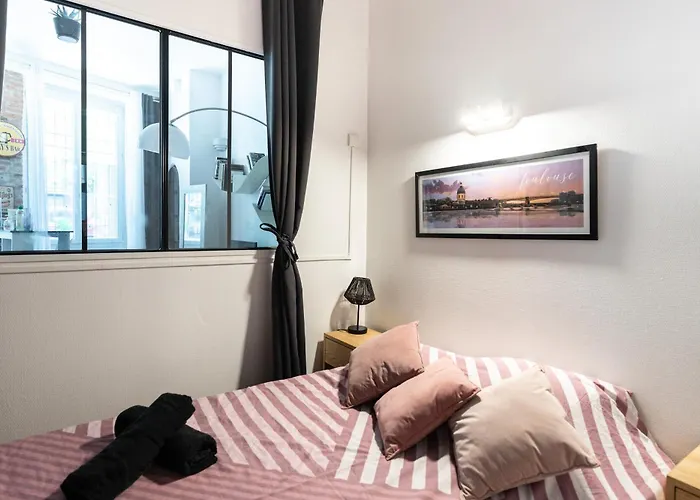 Lägenhet Appartementt1 -palais De Justice