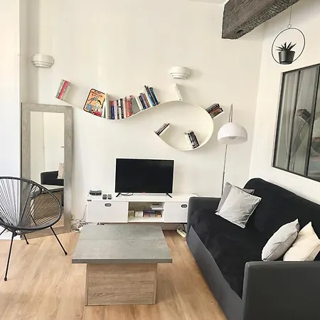 Appartementt1 -palais De Justice Apartment